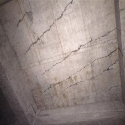 楼板裂缝加固补强